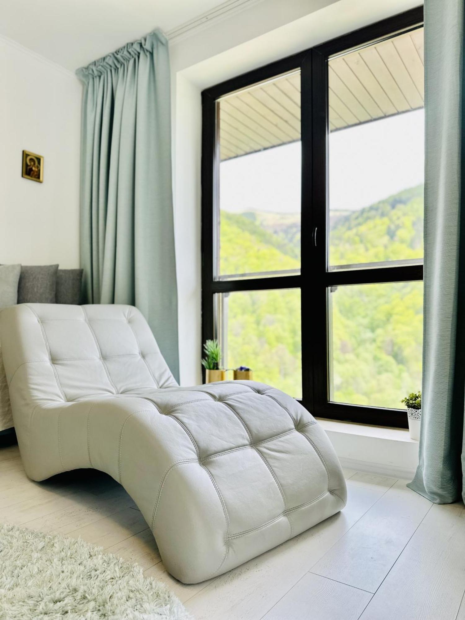Sky Is The Limit Apartment Sinaia Exterior photo